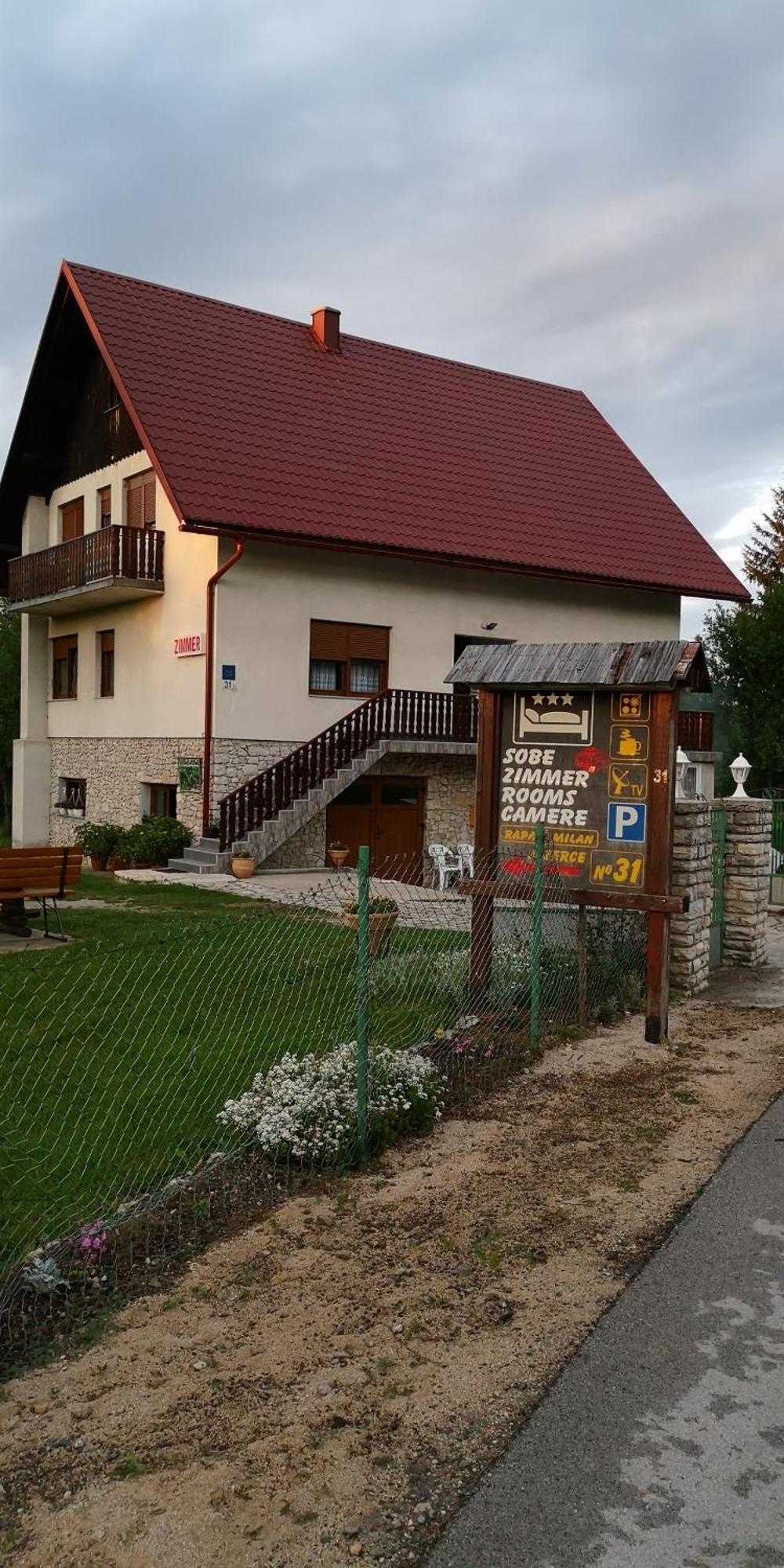 Hotel Plitvice House Milan à Jezerce Extérieur photo